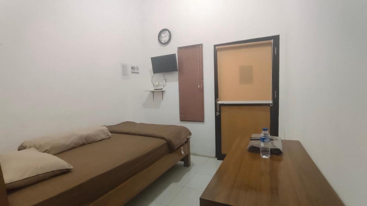 Hotel Oyo 90157 Griya Andon Syariah Cirebon Exteriér fotografie